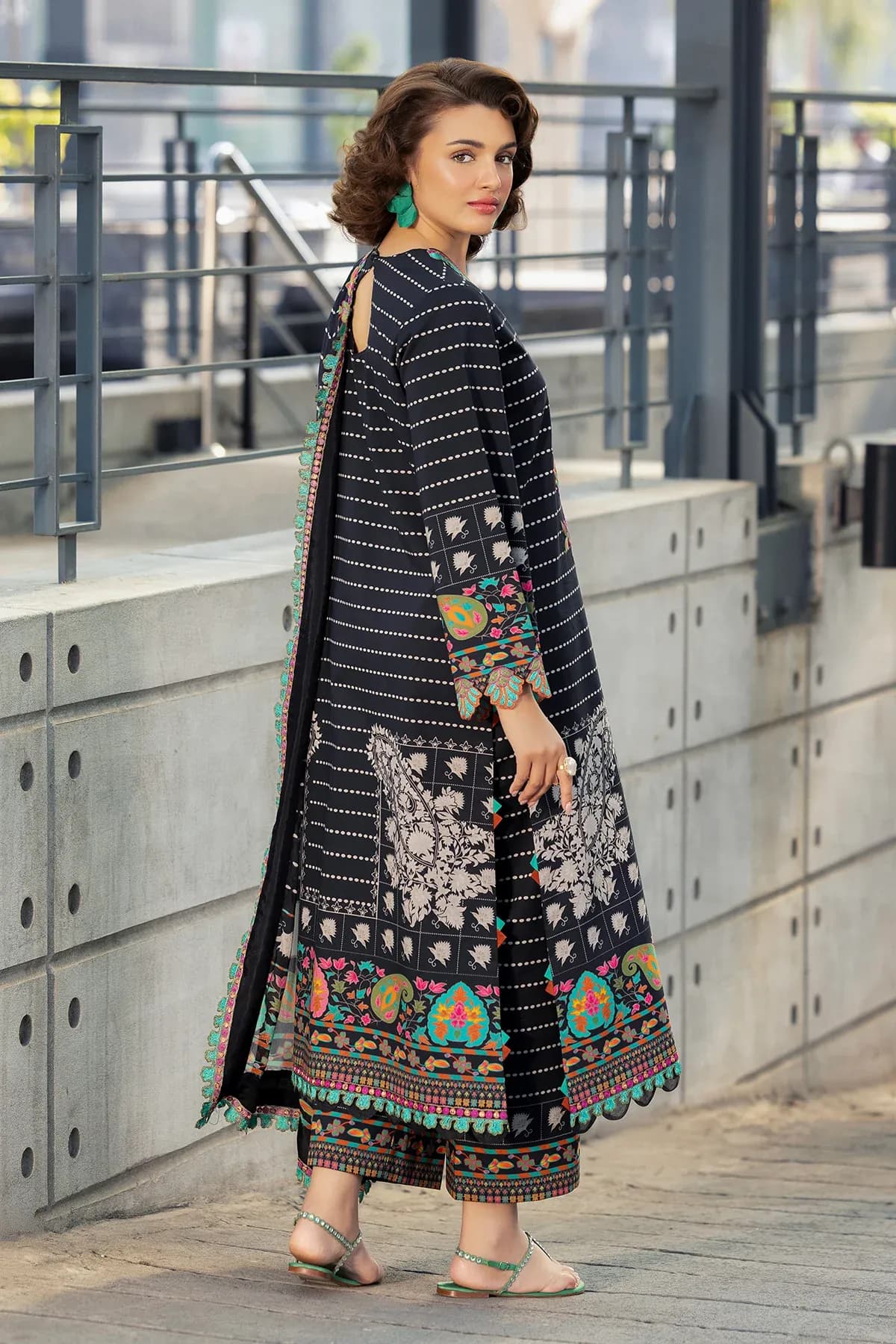 Charizma 3-PC Unstitched Embroidered Lawn AN6-09